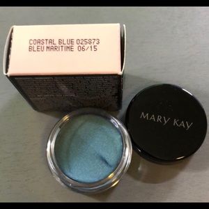 Mary Kay Makeup - Mary Kay Cream Eye Color Coastal Blue Mary Kay Makeup - Mary Kay Cream Eye Color Coastal Blue